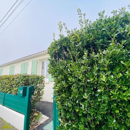 Maison De Campagne Chez Trabou Et Loulou 20 Min De La Rochelle エグファイユ・ドニ エクステリア 写真
